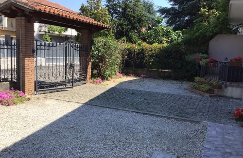 Portese Casa | BONITA PORCIÓN DE VILLA INDEPENDIENTE A UNOS PASOS DEL LAGO Wifi gratis