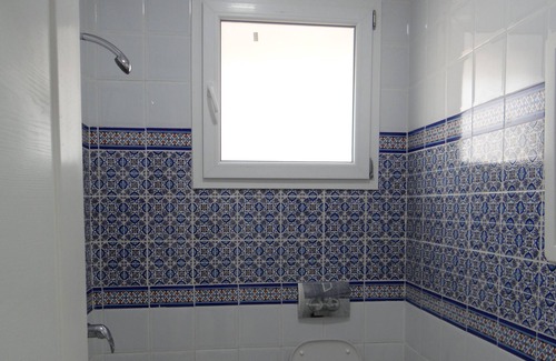 Hammam Al Agzaz Apartamento | Apartamento de lujo bastante tranquilo - frente al mar 8 p. - Chelbia