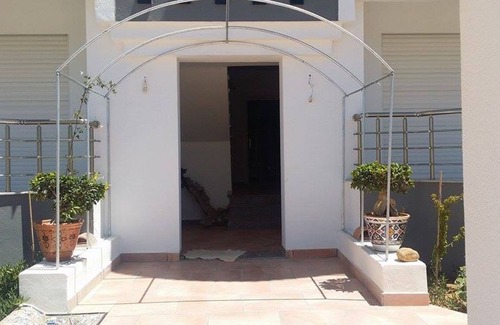 Hammam Al Agzaz Apartamento | Apartamento de lujo bastante tranquilo - frente al mar 3 p. - Meysem