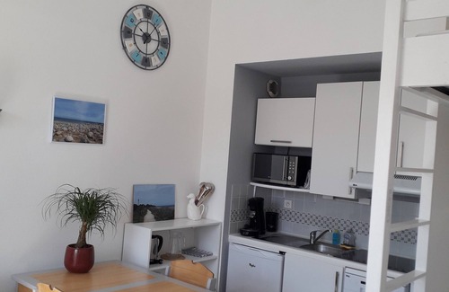 La Flotte Apartamento | BONITO ESTUDIO LA FLOTA EN RE, PISCINA CLIMATIZADA