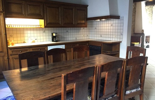 Laroque-des-Alberes Casa | Bonita casa de pueblo de carácter en Laroque des Albères