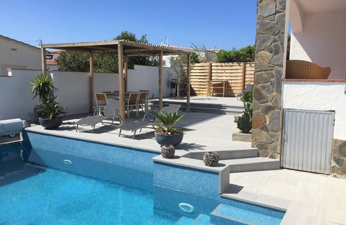 El Mas Bosca Casa | Bonita villa con piscina privada, cerca del mar.