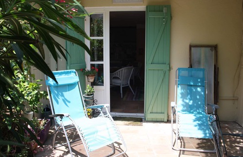 La Garde-Freinet Casa | Bonita casa de pueblo con jardín
