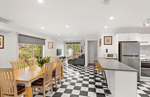 Callala Bay Casa | Prez Cote La Plaz - Pet Friendly -1 Min Walk to Beach