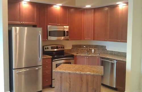 Edgewood Condominio | ** GOTA DE PRECIOS ** Especiales mensuales ** Penthouse Waterfront