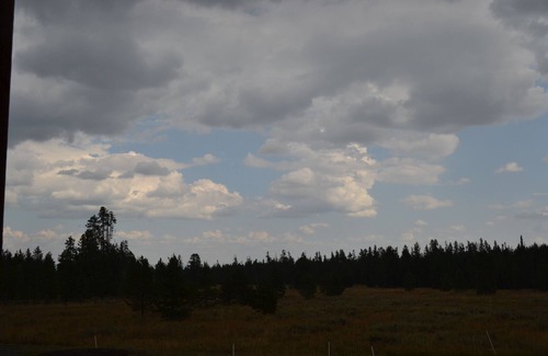 Island Park Cabina | Outland Meadows Guest House cerca de Parque Yellowstone