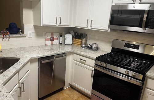 Channelview Casa | PRICELESS w/Charm/Comfort Pvt-10 on Richter: Peaceful 3-bdrm amenities,Pkg,,WiF