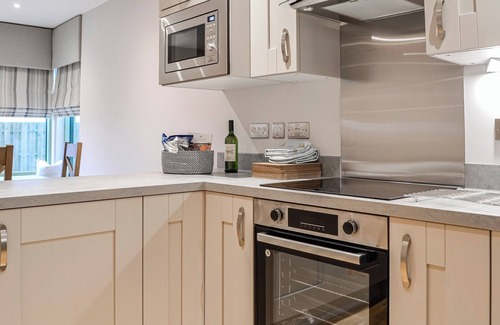 Linlithgow Cabaña | Pride of Erin - UK45929