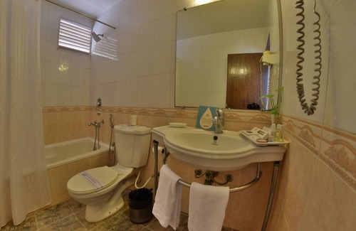 Arpora Hotel | Pride Sun Village Resort & Spa