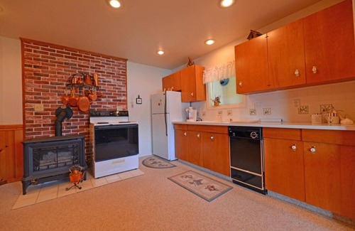 Nordman Cabina | Priest Lake Waterfront Cabin