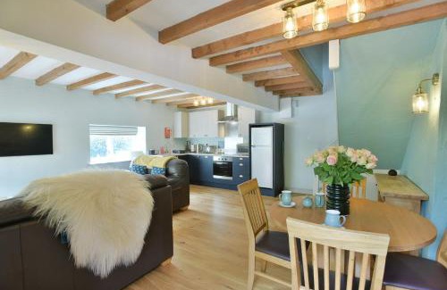 Crowdecote Casa | Priestley Cottage