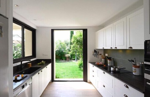 Chateauneuf-de-Gadagne Casa | Priorato del XIII, Provenza, Lubéron, Piscina, Aire acondicionado