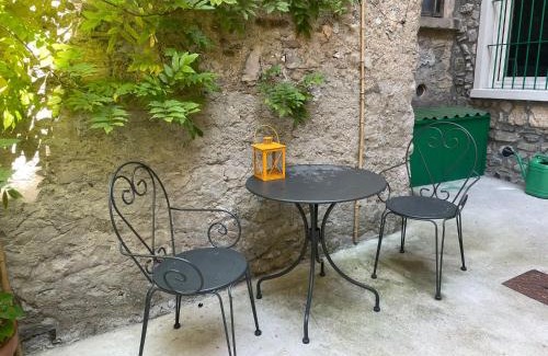 Esino Lario Apartamento | PRIMA DEL CIELO - appartamento MONTI