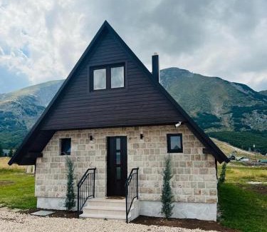 Virak Casa | Prima Vista