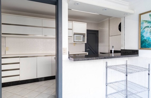 Agronomica Apartamento | Prime Area: 100m from Beiramar Norte AC3783