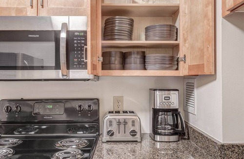 Prudential - St. Botolph Apartamento | Prime Back Bay 2BR/2B steps from Prudential Center, by Blueground