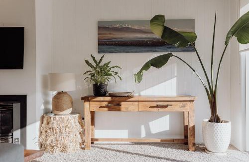 Hokitika Casa | Prime Beachfront Retreat