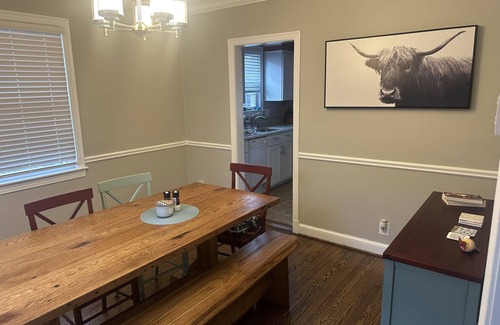 College Park Casa | Prime Hyattsville location available for 30 day plus rental! Dog friendly