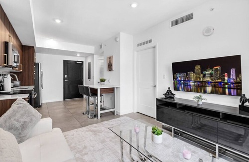 Overtown Apartamento | Prime Location 1-Bed Retreat W/ Free Parking