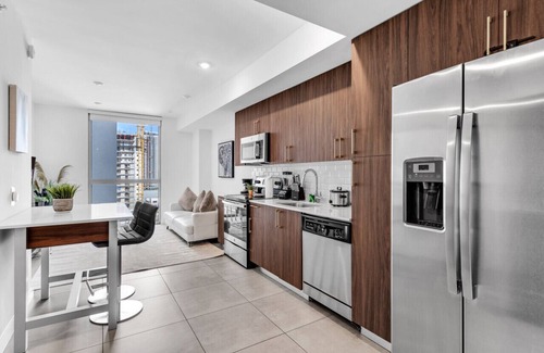 Overtown Apartamento | Prime Location 1-Bed Retreat W/ Free Parking