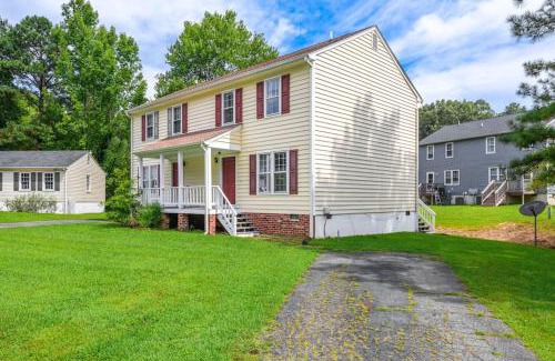 North Chesterfield Apartamento | Prime Location 2 BR Oasis with Washer and Dryer