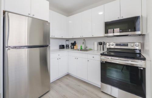 East Little Havana Apartamento | Prime Location Apt on Calle Ocho in Little Havana