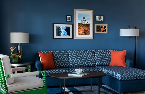 San Diego Hotel | Prime Location! Beachfront, Outdoor Pool!