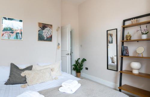 Pontcanna Apartamento | Prime Location Cardiff Pontcanna Modern 2 Bedroom Apartment with Privat Parking