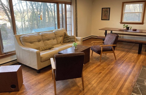 State College Casa | Prime location for PSU football and events - 3BR whole house rental