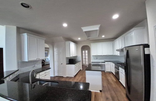 Frisco Casa | ⭐ Prime Location Frisco Retreat for 14 guests | Mins from PGA & The Star