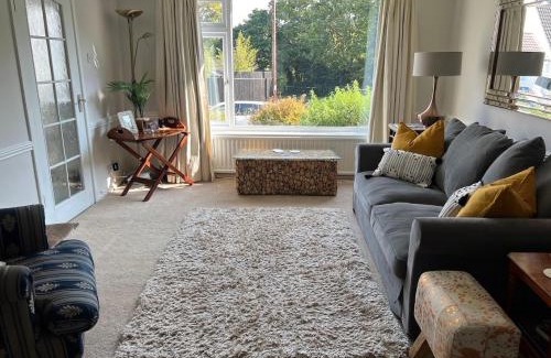 Bournemouth Casa | Prime Location - house with secure garden