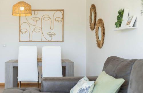 Olhao Apartamento | Prime Location, Pool, Free Parking