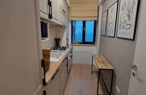 Constanta Casa | "Prime location, Sea view flat near the Beach"