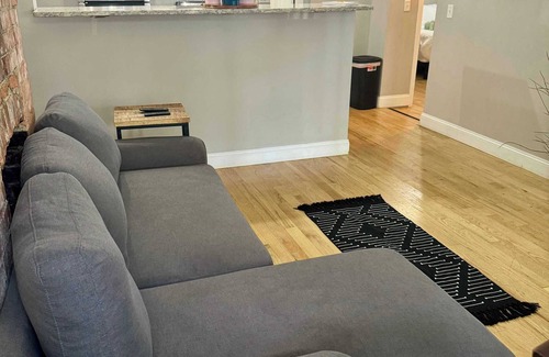 Victorian Village Casa | Prime Location - Short North - Free Parking