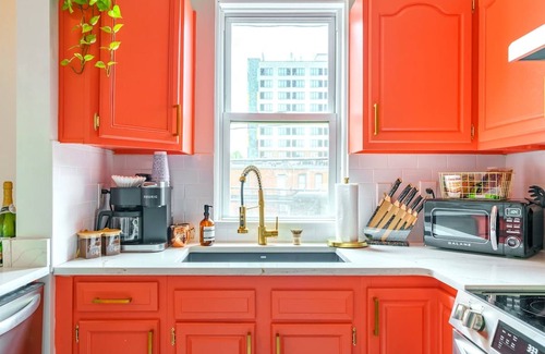 Short North Casa | Prime Location Top Rated Clean Parking Free