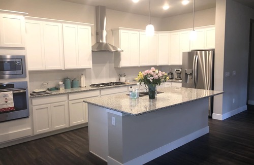 Colorado Springs Casa | Prime Location in Colorado Springs-New Home