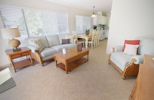 East Fort Lauderdale Hotel | Prime Location Great Price