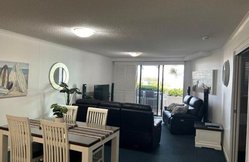 Caloundra Apartamento | Prime Position – Dream Holiday Unit in Caloundra!