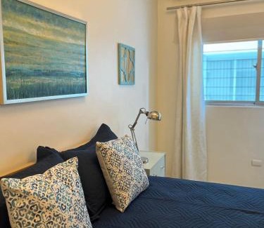 Evaristo Morales Apartamento | Prime Spot! Affordable Apt Santo Domingo Downtown