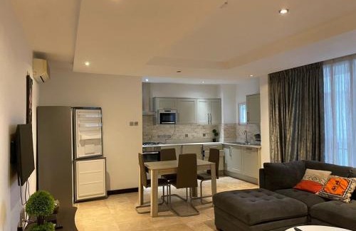 North Ridge Apartamento | Prime Two Bedroom close to Alisa Hotel