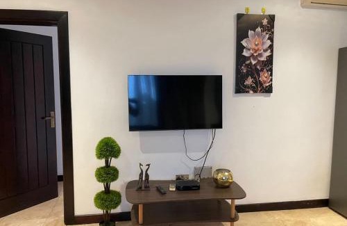 North Ridge Apartamento | Prime Two Bedroom close to Alisa Hotel