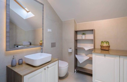 Kastela Villa | Prime Villa For Family With Swimming Pool