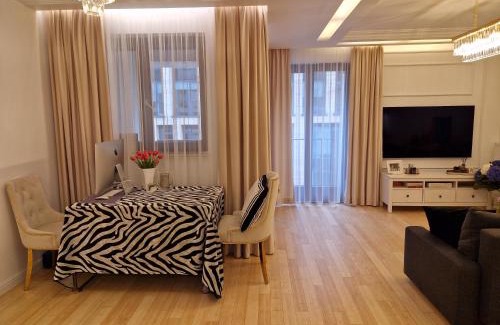 Muranow Apartamento | Prime Warsaw - Ideal Location, Old Town, City Center