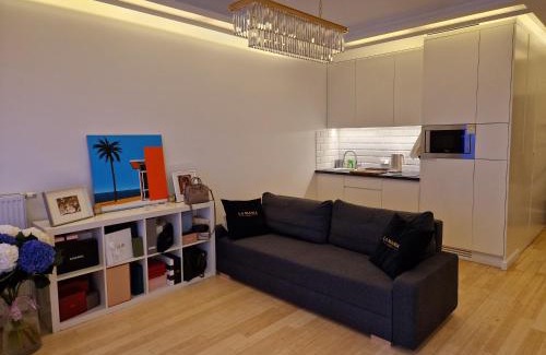 Muranow Apartamento | Prime Warsaw - Ideal Location, Old Town, City Center