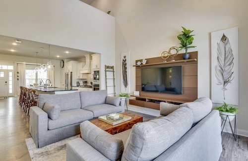 Long Neck Casa | Prime Weeks Still Available!! The Peninsula!