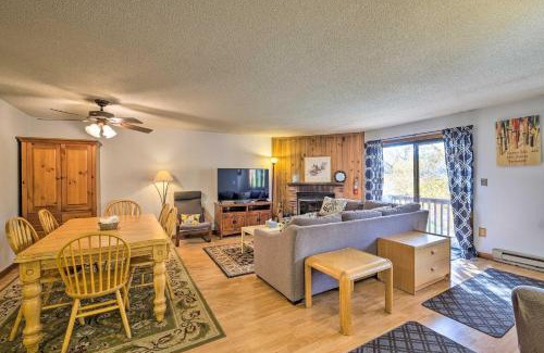 West Dover Casa | Primely Located Dover Escape Less Than 1 Mi to Mt Snow!