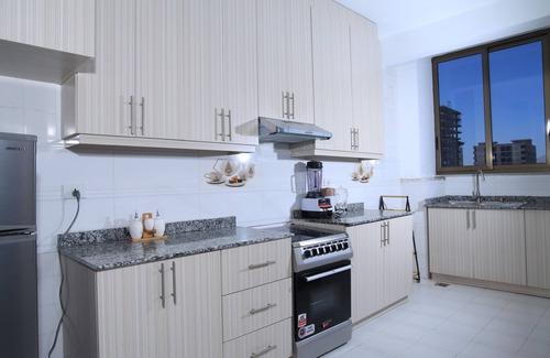 Kirkos Apartamento | PrimeNest - 3 bedroom Apartment