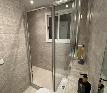 Centro de Roses Apartamento | Primera Línea de Mar y Playa