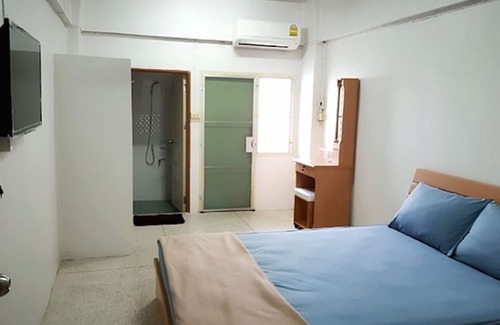 Khlong Kluea Hotel | Primera Place