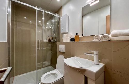 Frohnhausen Apartamento | PrimeTime Suite für 2 mit Küche